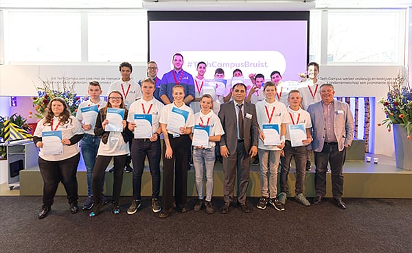 Uitreiking door koning willem-alexander 1 Uitreiking koning willem alexander