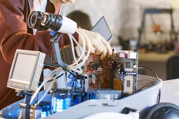 Uitdagende techniekopdrachten Robotica